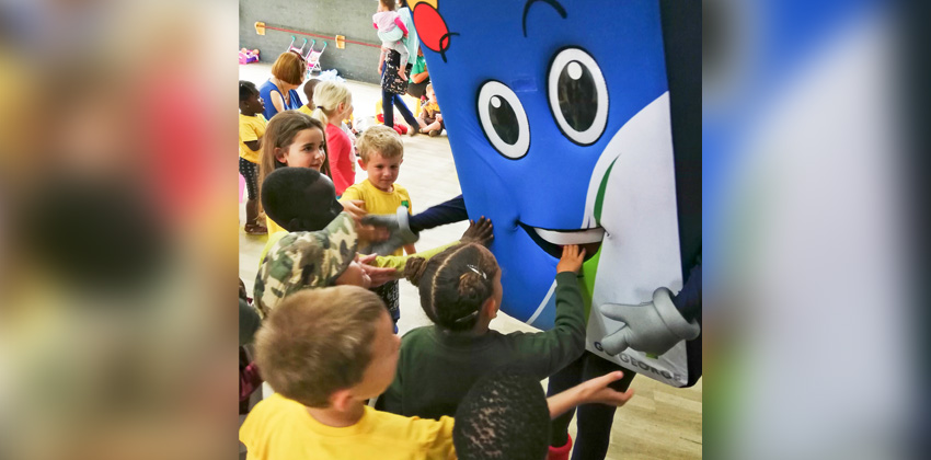 Smartie meeting Twittering Trees children